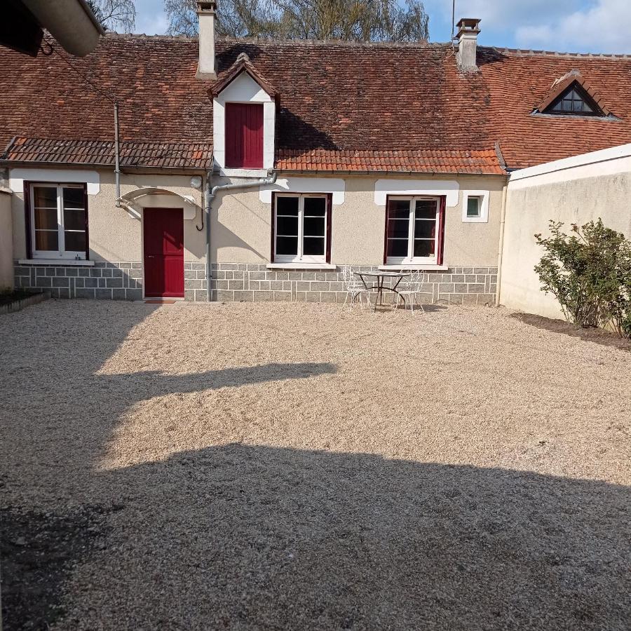 Gîte de la clavette Gièvres Extérieur photo